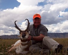 Nice buck antelope taken by another member of the Metzger Construction hunting party.  Antelope may be the only thing we agreed that Wyoming had over Texas!  