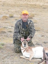 Bruce returned to Laramie after taking a nice deer a few years back to add this antelope to his trophy room. 